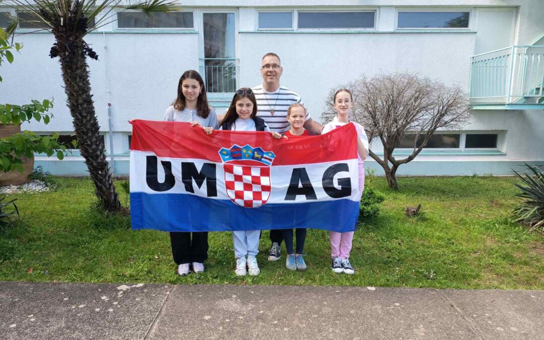 Uspjeh naših učenica na državnoj razini Vjeronaučne olimpijade pod mentorstvom vjeroučitelja Davora Mirkovića